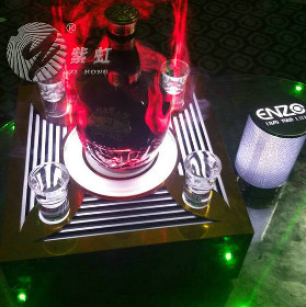 【新推出旋转式激光酒座,LED充电酒吧创意发光酒座香槟酒架洋酒价格_新推出旋转式激光酒座,LED充电酒吧创意发光酒座香槟酒架洋酒厂家】- 
